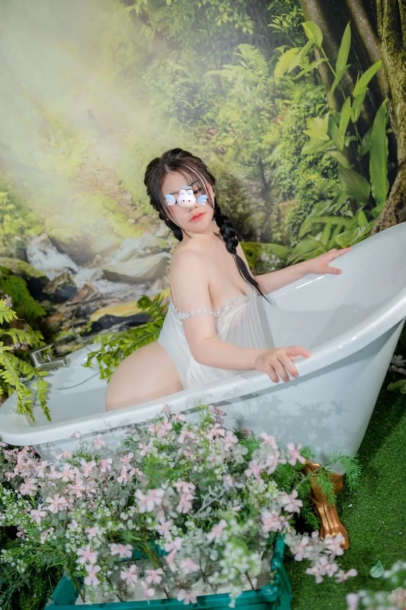 Ảnh 2 - Ngọc Thảo 💓❤️🔥 2k2 Xinh xinh Dâm Dâm