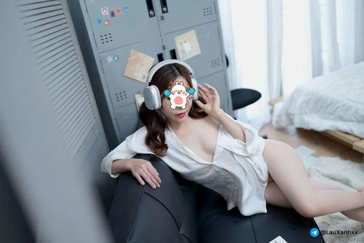 Ảnh 4 - GÁI XINH MIỀN TÂY TRANG TRẦN_ ĐẸP TỰA THIÊN THẦN BODDY HOÀN MỸ_MAX DÂM