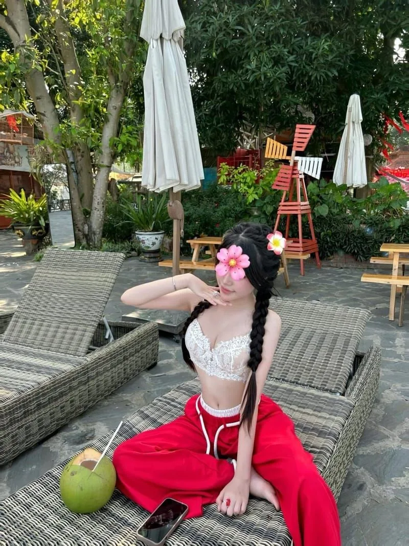 Gái gọi TUYẾT NHI - HOTGIRL YÊU NGHỀ, NGOAN CHIỀU , TÌNH CẢM,KĨ THUẬT ĐIÊU LUYỆN ĐỈNH CAO KHI NÊN GƯỜNG 2K5 - - Tp Tam Kỳ