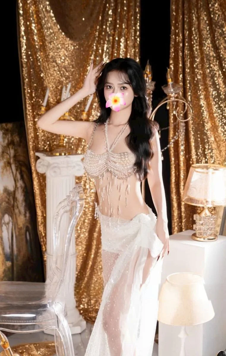 Ảnh 3 - Thuỳ Linh - Sexy - Miền Tây
