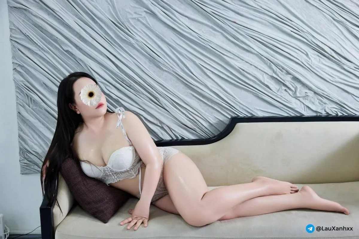 Ảnh 6 - Trà My - Cực Phẩm Tình Dục, Tê Tái Như JAV Mới Nổi