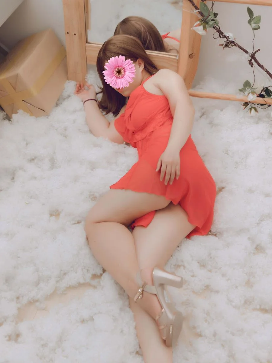 Ảnh 5 - Quỳnh Anh Babe dâm dãng ,thổi kèn bao phê ,doggy cực phê ,ngoan ,chiều khách