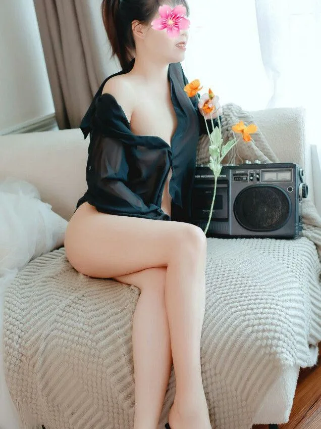 Ảnh 6 - HOÀI AN - EO THON MÔNG TO - CHIỀU CHUỘNG NHƯ NGƯỜI YÊU