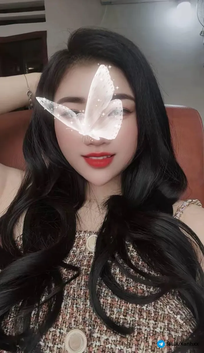 Ảnh 17 - ❤️CÓ CLIP SEXY❤️ BÉ QUỲNH ANH XINH VÚ TO KẸP XÚC XÍCH, MÔNG TO TRÒN,DOGGY PHÊ, LÀM TÌNH BAO DÂM
