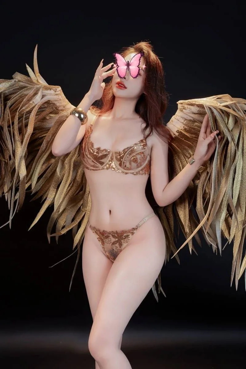 Gái gọi Khánh Ngọc Hotgirl Chân Dài Da Trắng - Tp Buôn Ma Thuột